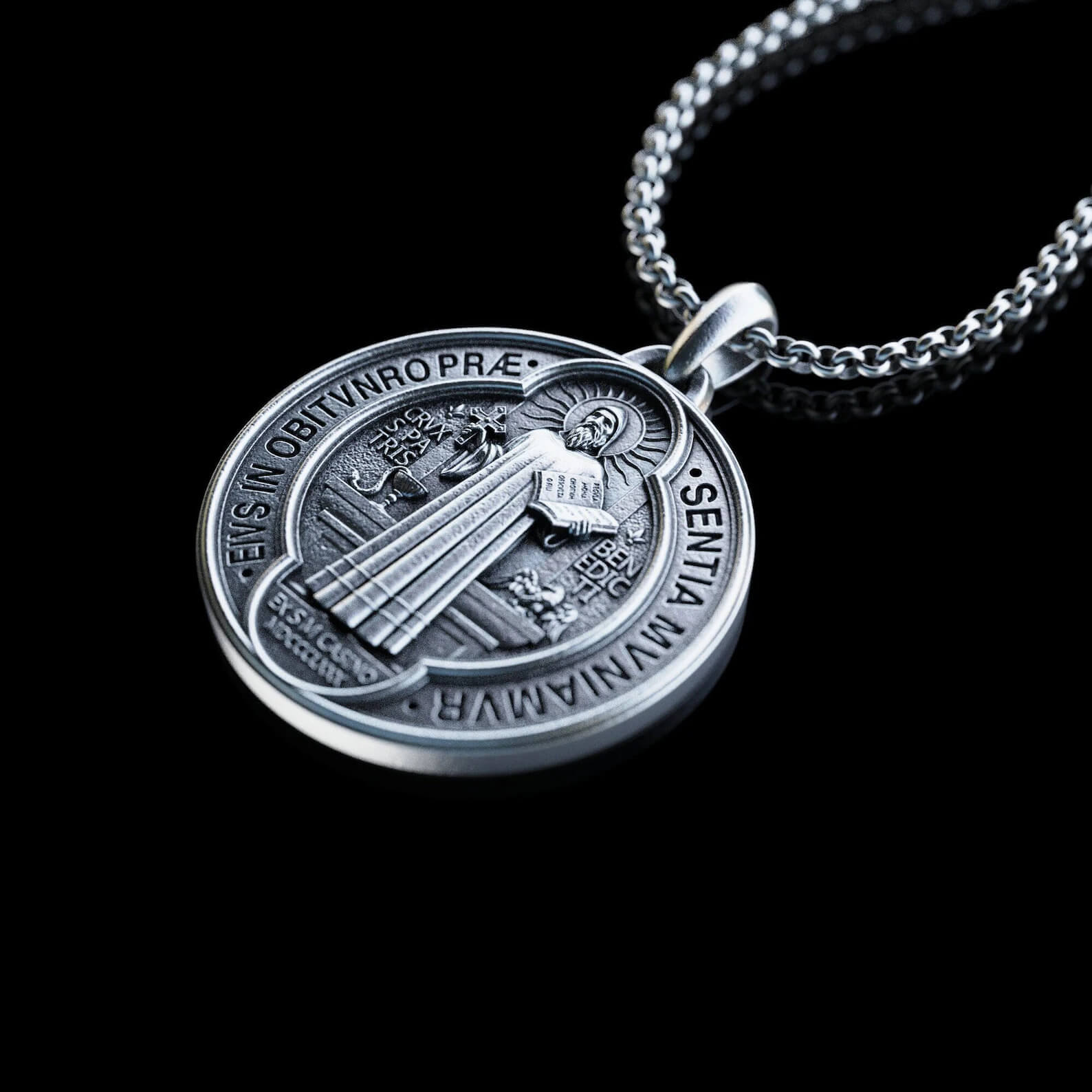 Double-sided Saint Benedict necklace in 925k silver.-Viarello