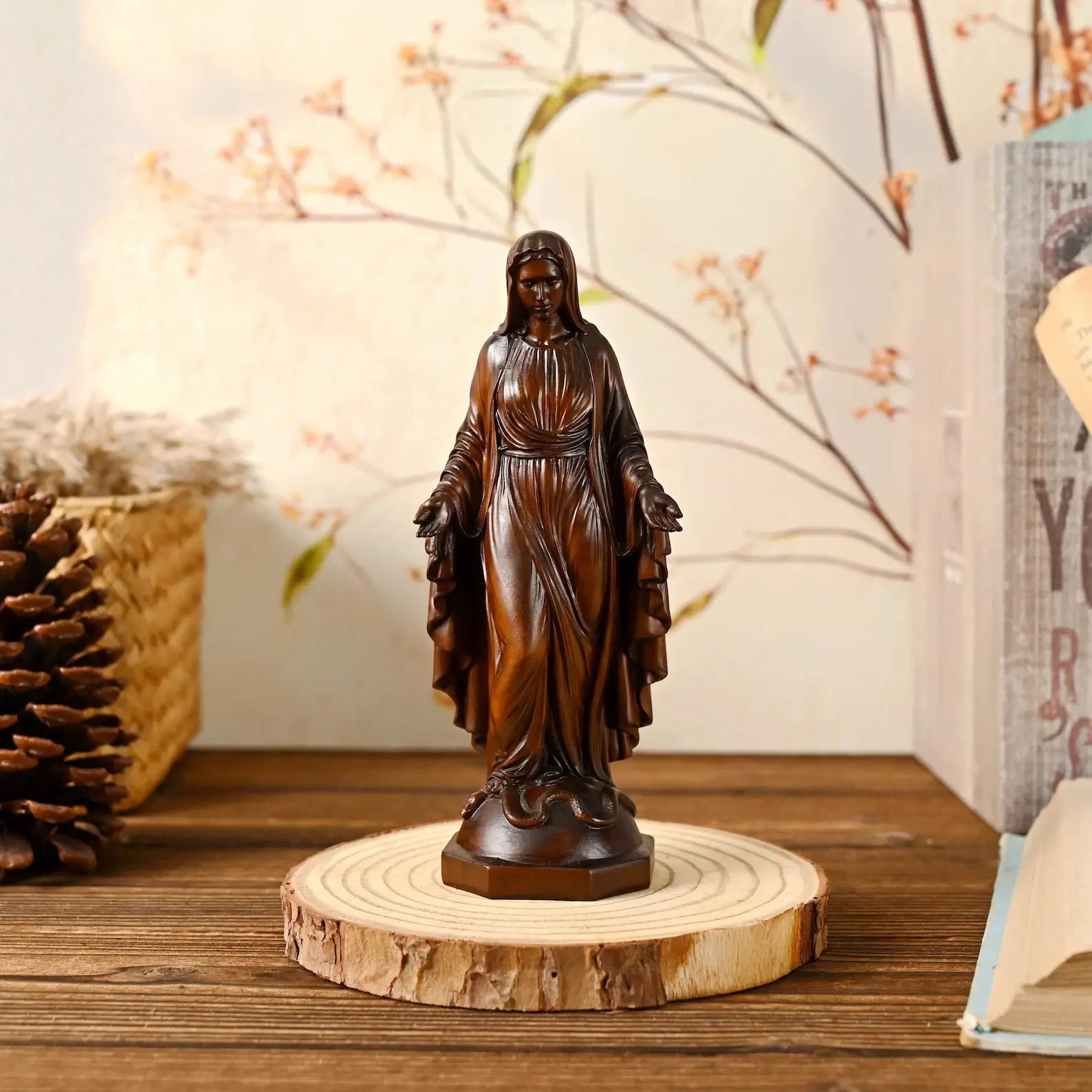 Image of the Virgin Mary in Wood-Viarello