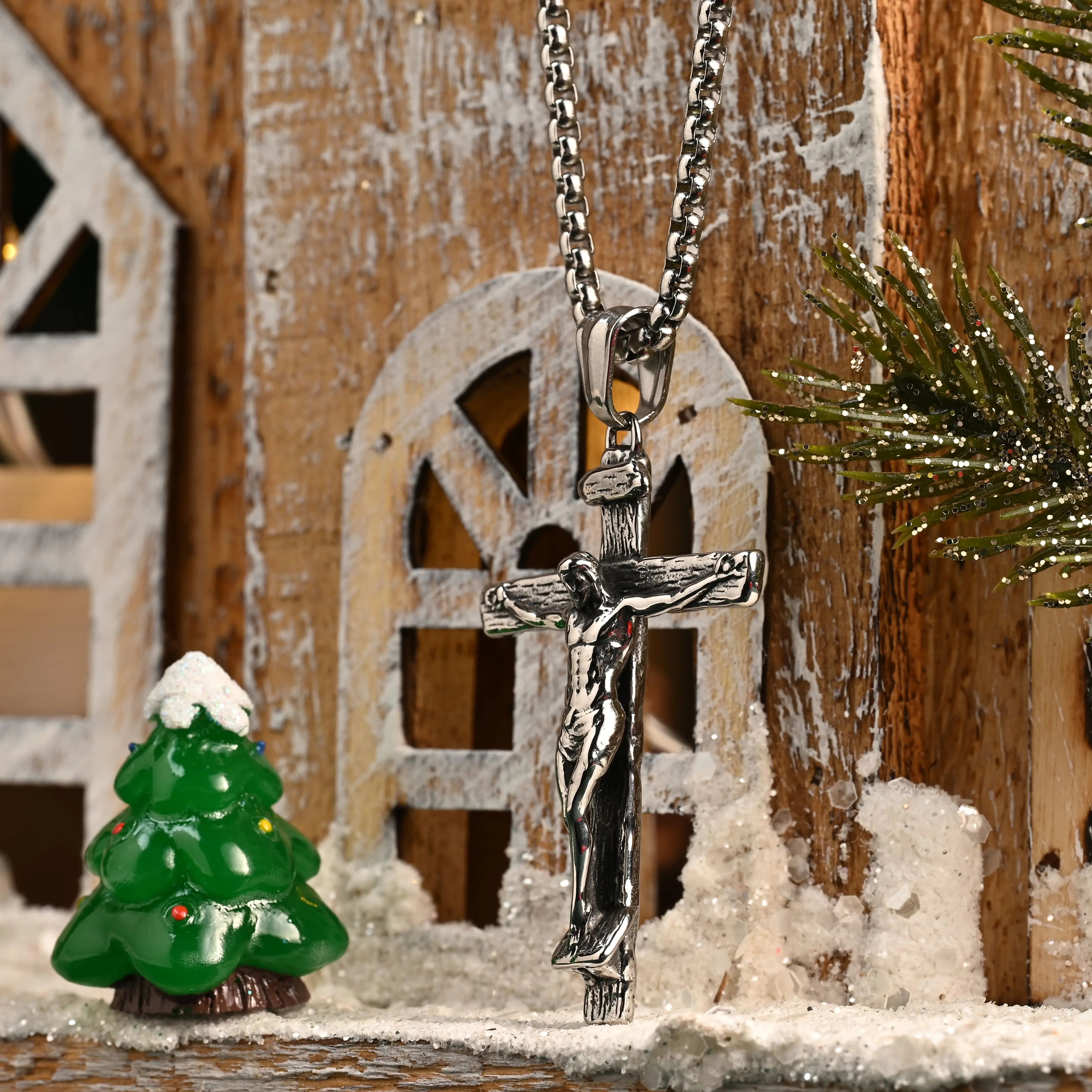 Jesus Christ Crucifix Necklace - The Crucifixion-Viarello