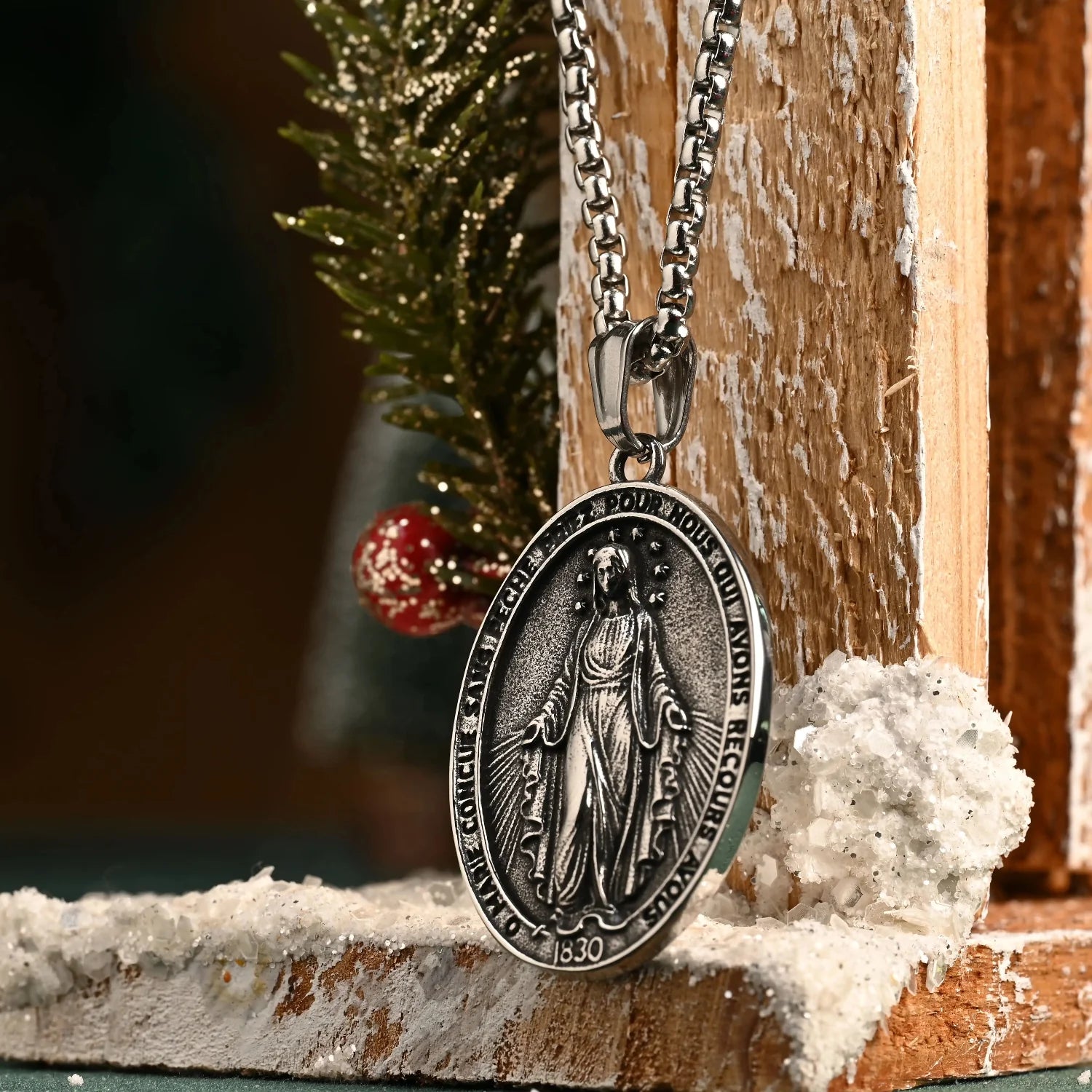 Miraculous Medal Necklace of Our Lady of Grace-Viarello