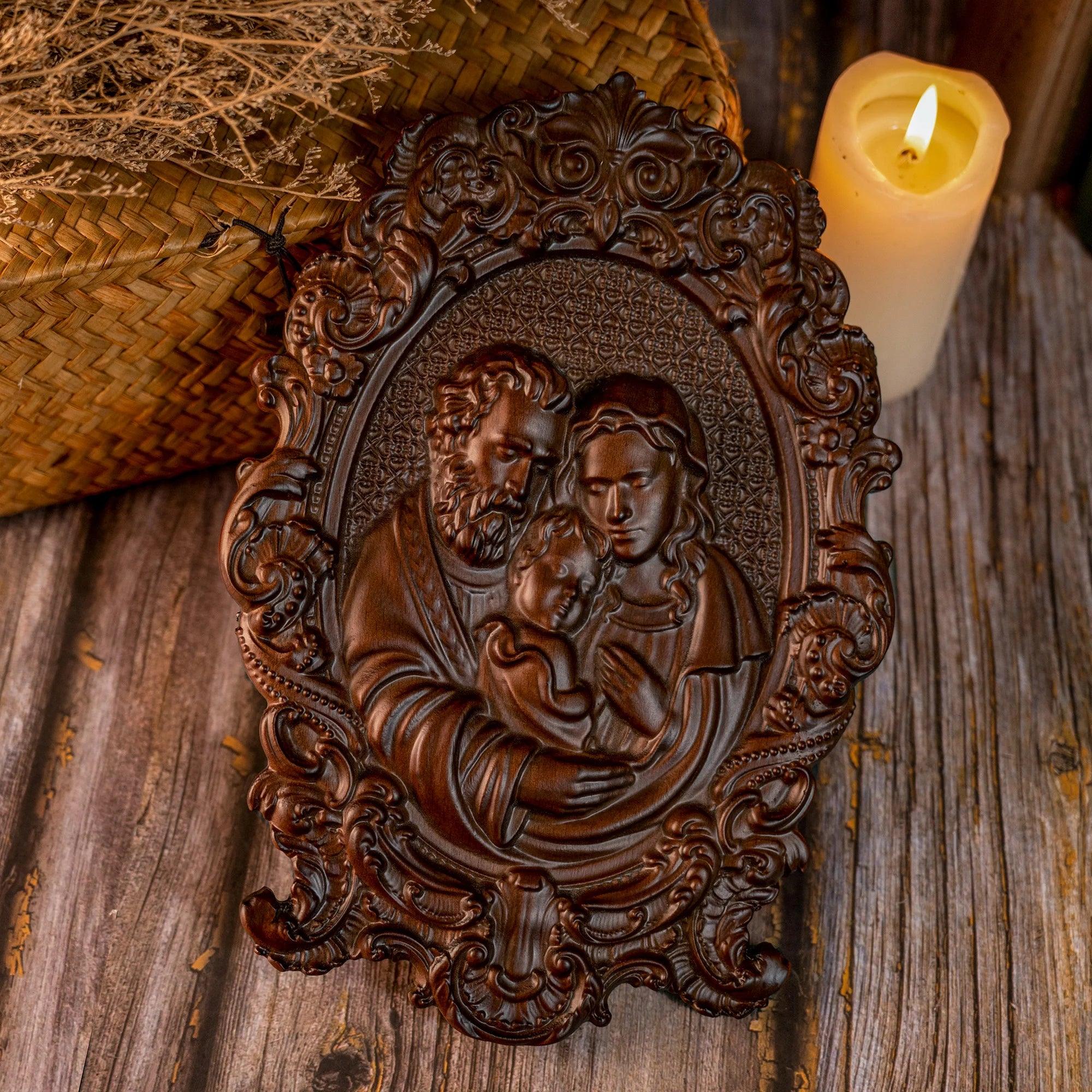 Sacred Family Sculpture in Wood — Painted-Viarello