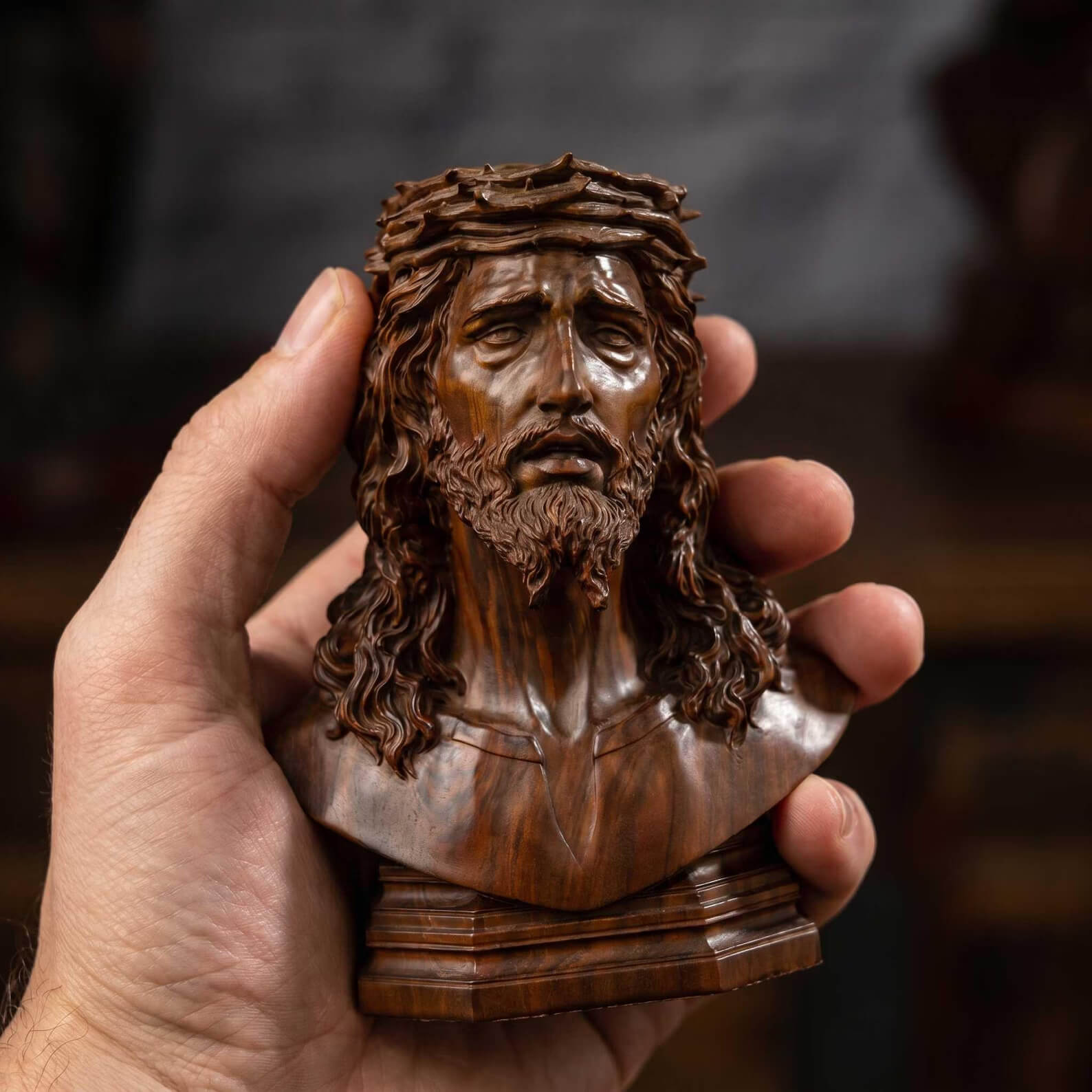 Bust of Jesus Christ Crowned with Thorns in Wood-Viarello