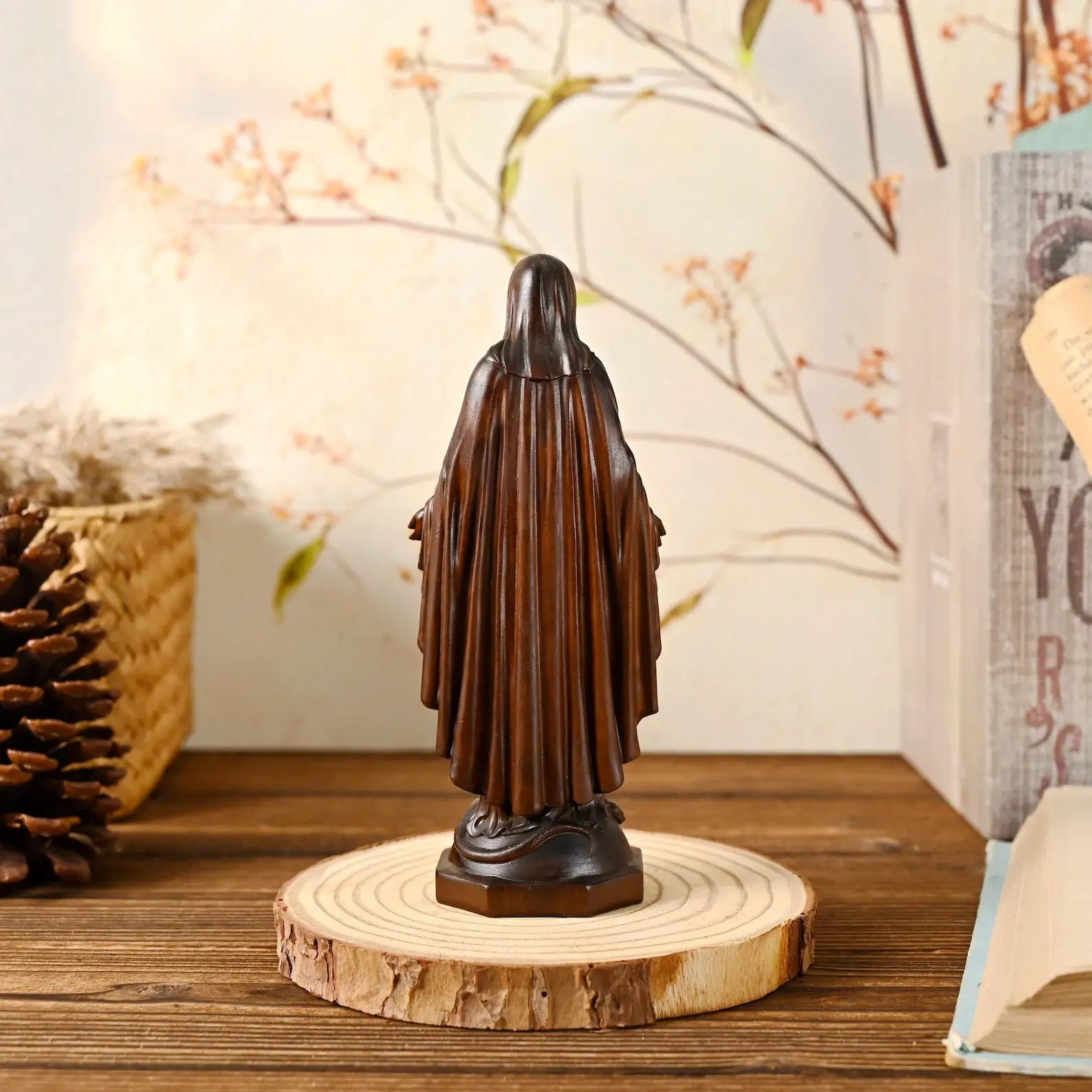 Image of the Virgin Mary in Wood-Viarello
