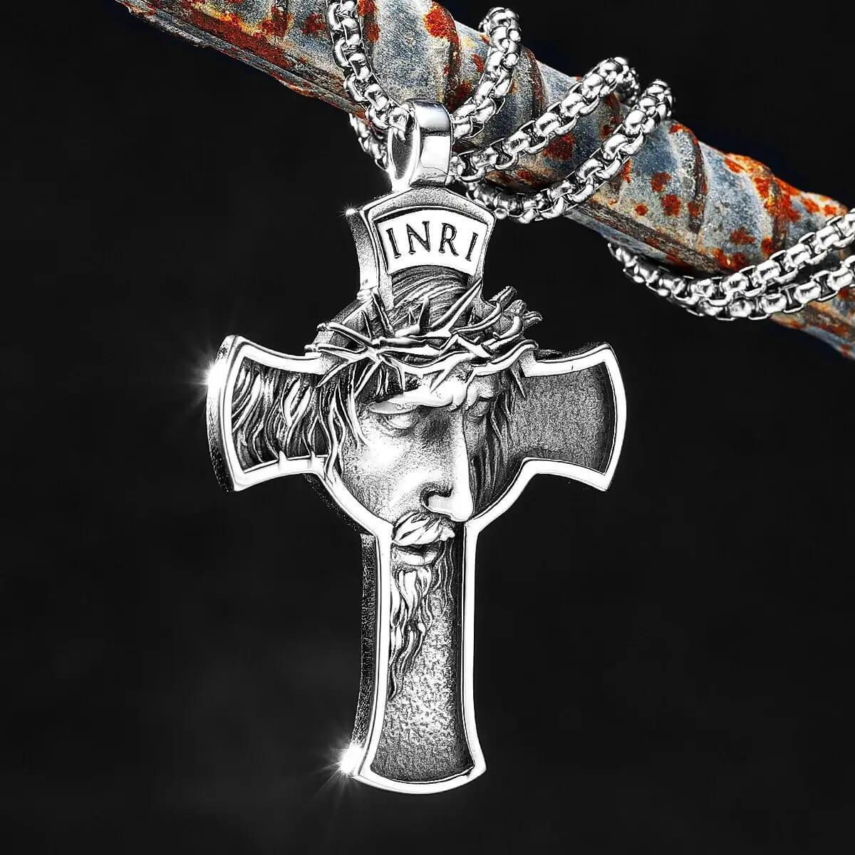 Necklace with the "Face" of Jesus Christ-Viarello